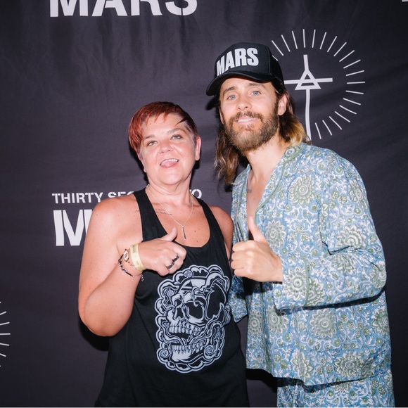 Meet your Poshers, James & Heather. - Picture 10 of 13